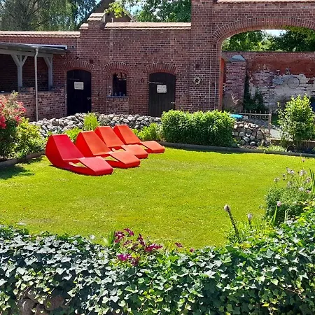 Am Dorfanger Konukevi Hohennauen