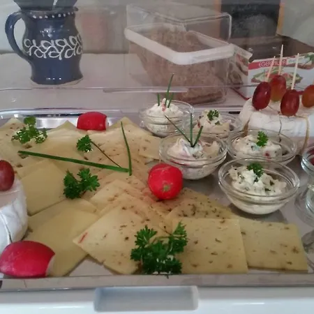 Am Dorfanger Konukevi