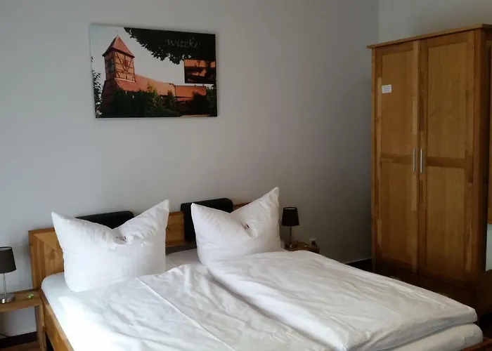 Casa de hóspedes Am Dorfanger Hohennauen